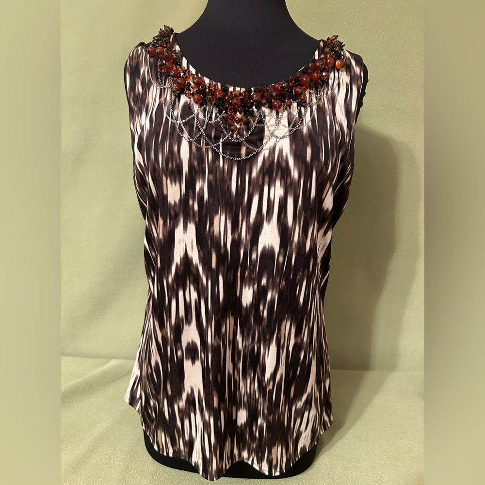 Beautiful Antonio Melani Sleeveless Top.